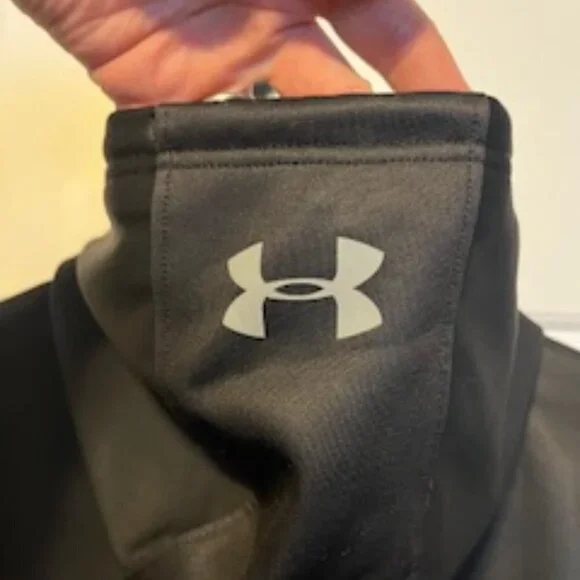 Men's Under Armour Sweatshirt, Size XL Black & Gray Camo patterned - Picture 9 of 9